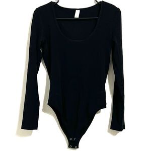 Women’s Black Bodysuit XL